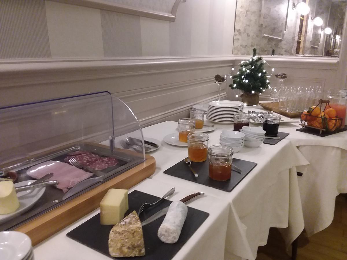 Hostellerie D'Heloise Logis Cluny Dış mekan fotoğraf